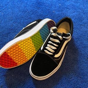 NWOT Pride/Rainbow Sole Vans